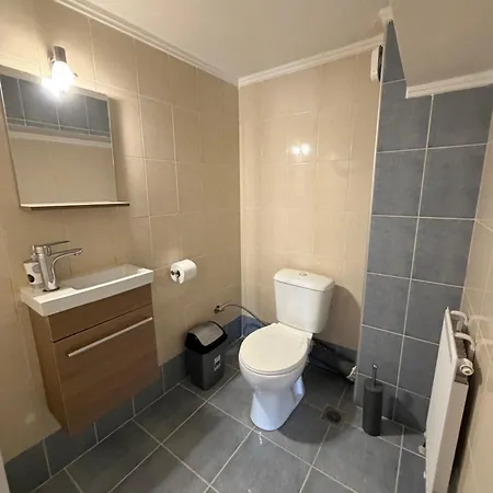 John Nik Maisonette 1 Appartamento *